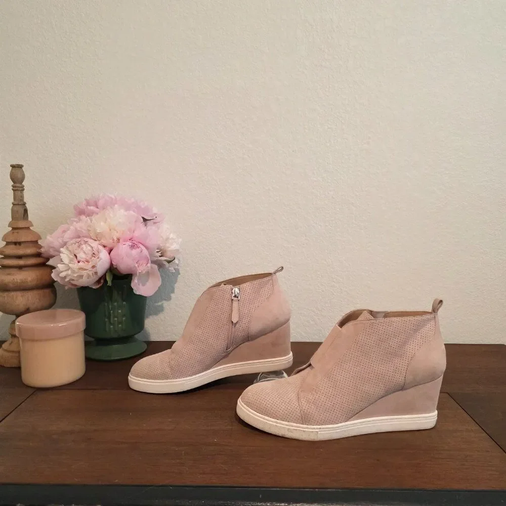 Linea Paolo - Felicia Suede Sz 9.5